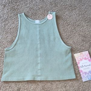 workout cropped tank